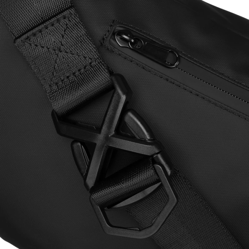 Duża nerka męska z materiału syntetycznego w czarnym kolorze - Peterson