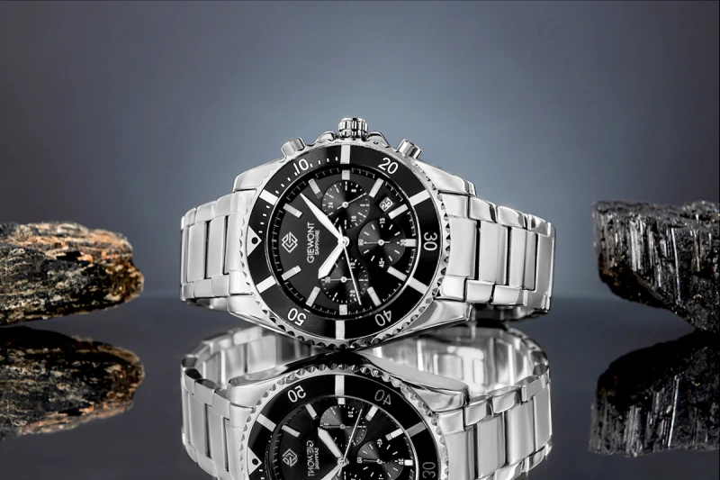 Zegarek Męski Giewont Chronograph Sapphire Srebrny GW3970-B2