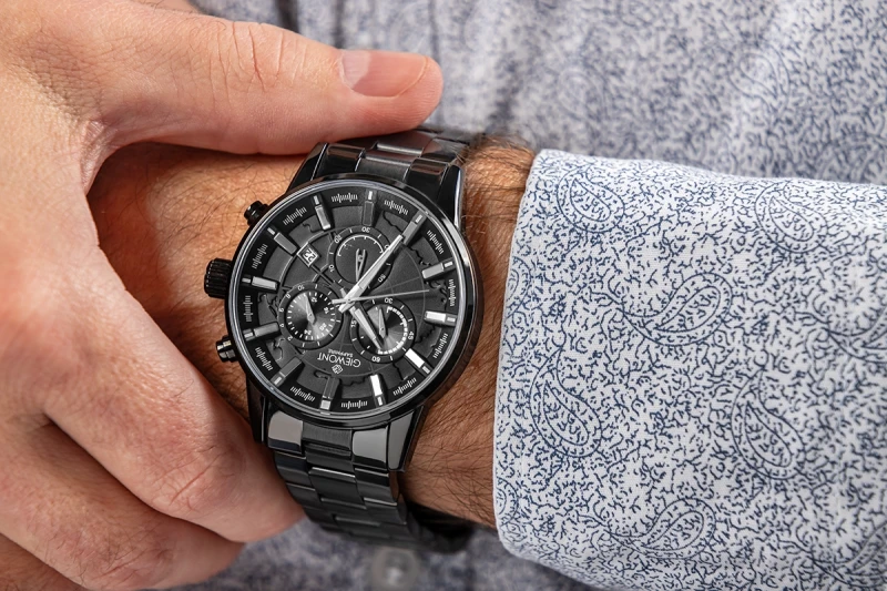Zegarek Męski Giewont Chronograph Sapphire Czarny GW4580-B1