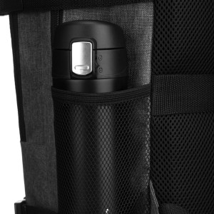 Podróżny plecak z poliestru w szarym kolorze, wyposażony w dopinany pasek - Peterson