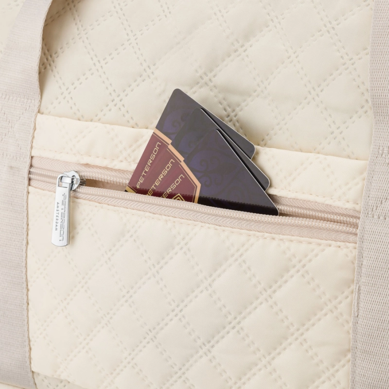 Torba sportowa Peterson – tylna kieszeń na zamek, idealna na dokumenty i klucze