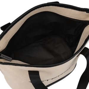 Pojemna kosmetyczka Peterson – widok wnętrza i komory głównej