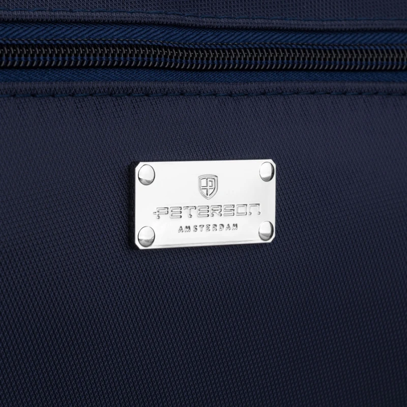 Granatowa kosmetyczka z tkaniny syntetycznej, jednokomorowa i zamykana suwakiem - Peterson