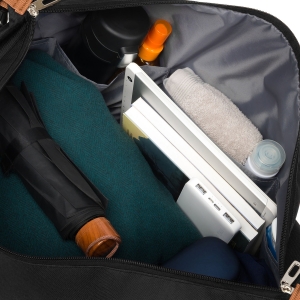 Torba podróżna Peterson – widok wnętrza z komorami i kieszeniami na drobiazgi