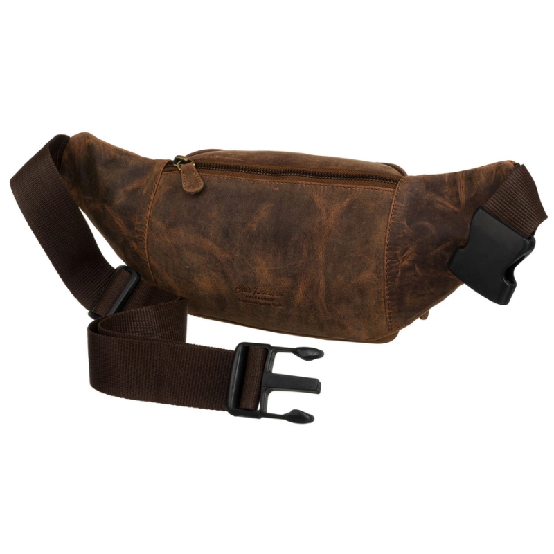 Skórzana, pojemna saszetka męska w brązowym kolorze - Peterson