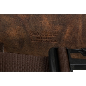 Skórzana, pojemna saszetka męska w brązowym kolorze - Peterson