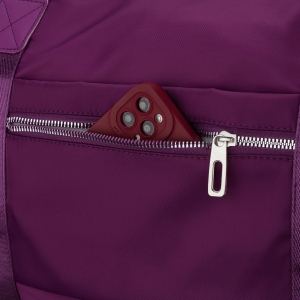 Zewnętrzna kieszeń na suwak w torbie sportowej Peterson