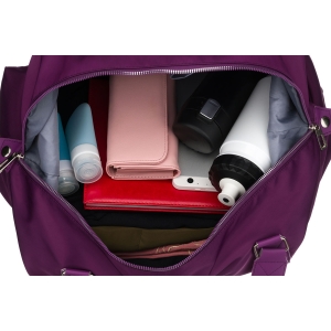 Sportowa torba treningowa z poliestru w fioletowym kolorze - Peterson
