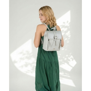 Szary plecak damski Rovicky z klapką i zamkiem – elegancki styl casual