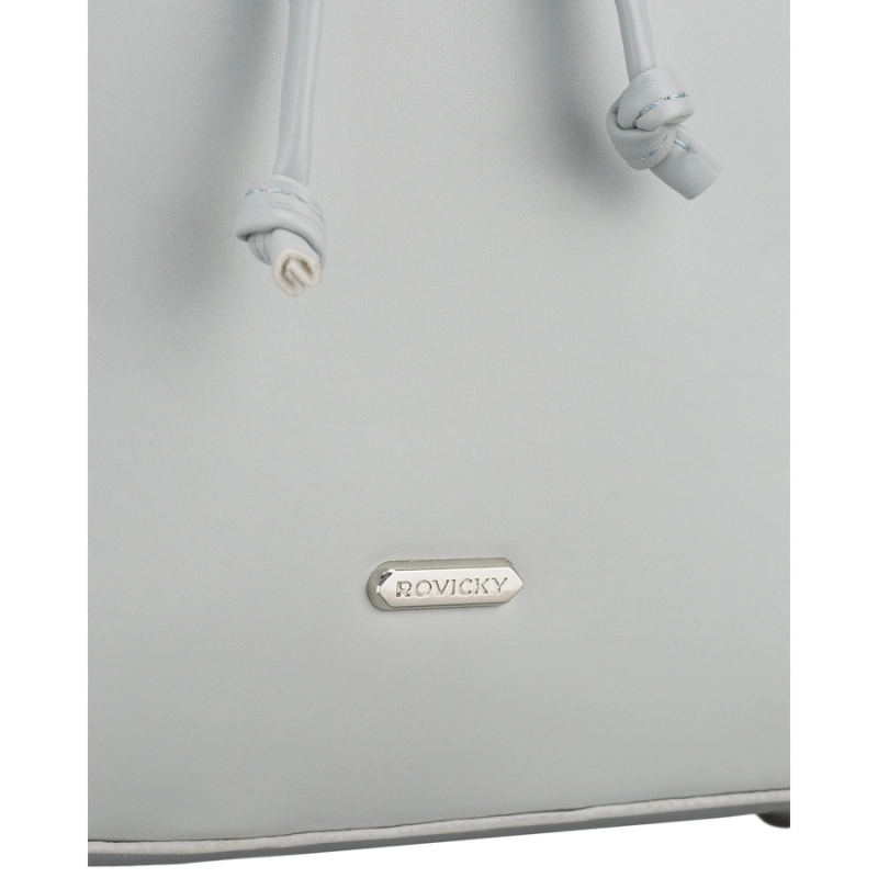 Elegancki plecak damski Rovicky szary – detal skóry ekologicznej