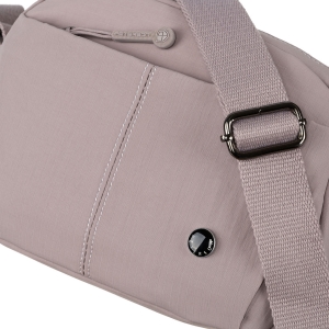 Detal listonoszki Peterson w kolorze lila – eleganckie okucia, niua.pl wysyłka 24h