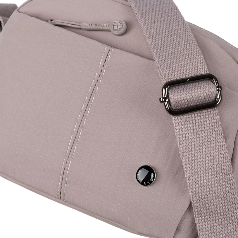 Detal listonoszki Peterson w kolorze lila – eleganckie okucia, niua.pl wysyłka 24h