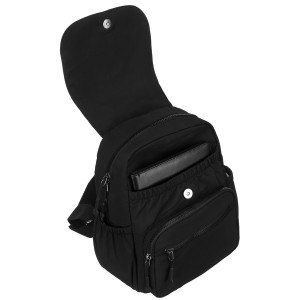 Plecak damski z poliestru w modnym, czarnym kolorze - Peterson