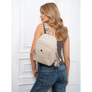 Beżowy, jednokomorowy plecak damski z poliestru zawieszony na regulowanych szelkach - Peterson