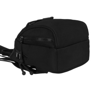 Mały plecak damski z poliestru w czarnym kolorze - Peterson