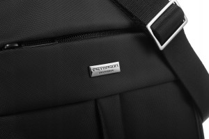 listonoszka męska Peterson czarna z kieszeniami