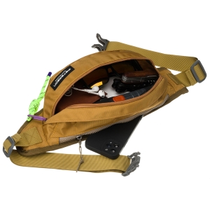 Praktyczna, żółta saszetka z poliestru zamykana suwakiem - Peterson