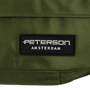 Praktyczna, pojemna saszetka z poliestru w zielonym kolorze, zamykana suwakiem ze stylowym karabińczykiem - Peterson