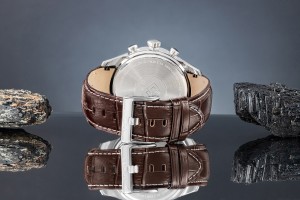 Zegarek Męski Giewont Chronograph Sapphire Srebrno Niebieski GW7650-A5