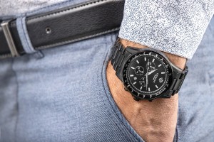 zegarek sportowy elegancki czarny Giewont