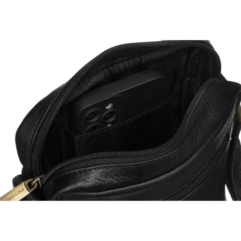 Listonoszka męska na ramię w czarnym kolorze zamykana na suwak i zawieszona na regulowanym pasku - Peterson