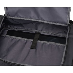 Plecak podróżny z funkcją torby, wykonany z poliestru w czarnym kolorze - Peterson