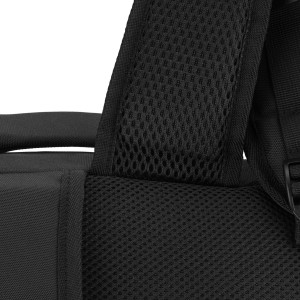 Plecak podróżny z funkcją torby, wykonany z poliestru w czarnym kolorze - Peterson