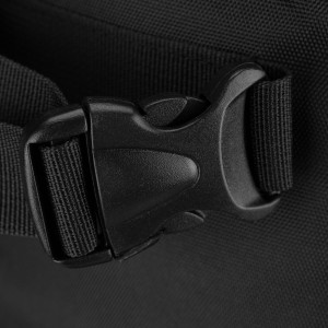 Plecak podróżny z funkcją torby, wykonany z poliestru w czarnym kolorze - Peterson