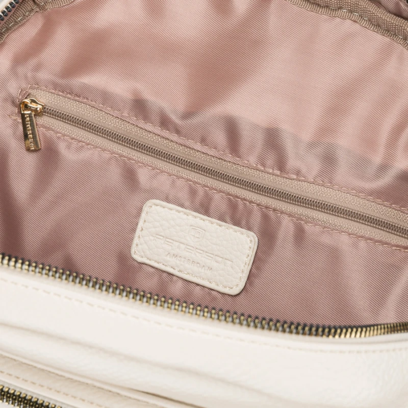 Beżowy plecak damski mały ze skóry ekologicznej miejski z klapką elegancki - Peterson