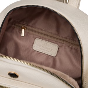 Plecak damski mały ze skóry ekologicznej modny miejski beżowy na suwak listonoszka na ramie torebka 2w1 - Peterson