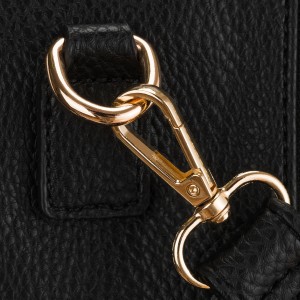 Mały plecak damski czarny ze skóry ekologicznej 2w1 listonoska na ramię modny miejski - Peterson