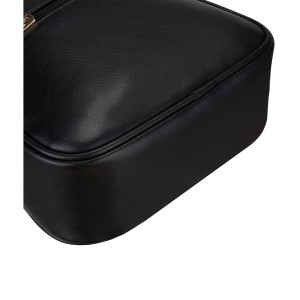 Mały plecak damski mini plecaczek miejski na suwak czarny ze skóry ekologicznej - Peterson