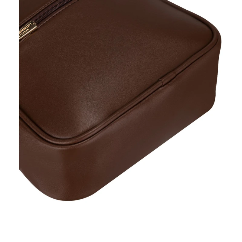 Brązowy mały plecak damski mini plecaczek ze skóry ekologicznej modny na suwak - Peterson