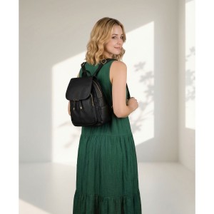 Miejski plecak damski mały czarny ze skóry ekologicznej - Peterson