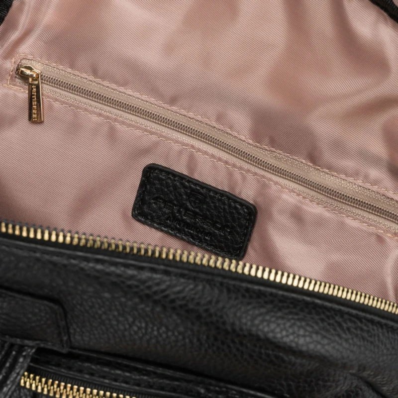 Miejski plecak damski mały czarny ze skóry ekologicznej - Peterson