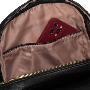 Miejski plecak damski mały czarny ze skóry ekologicznej - Peterson