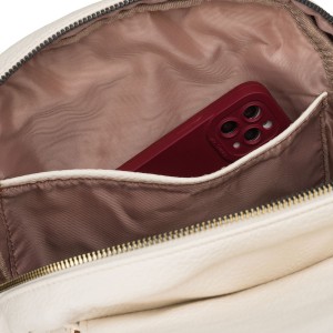 Mały plecak damski ze skóry ekologicznej beżowy miejski z klapką - Peterson