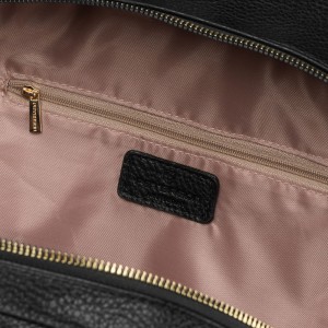 Czarny plecak damski duży mieści A4 zamykany na suwak miejski do pracy na uczelnię skóra ekologiczna - Peterson