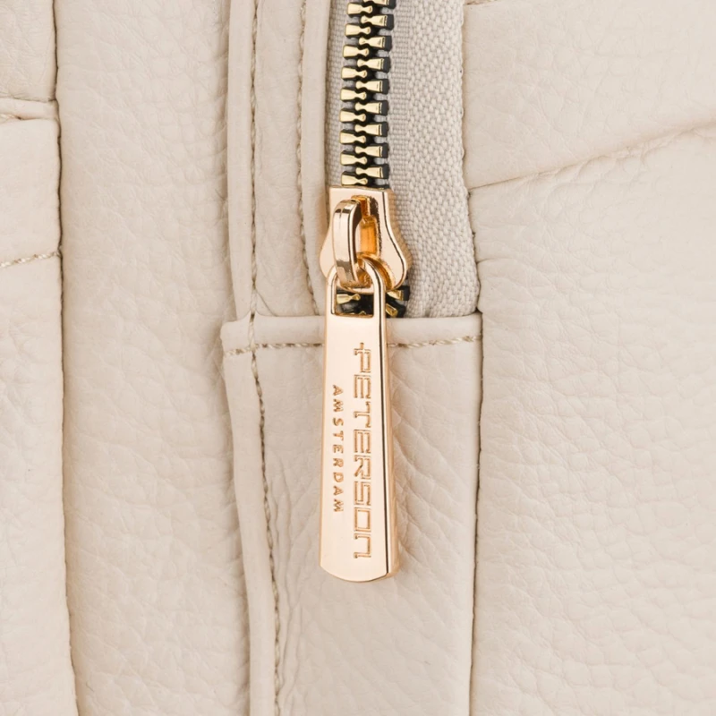 Duży plecak damski ze skóry ekologicznej beżowy miejski do pracy mieści A4 - Peterson