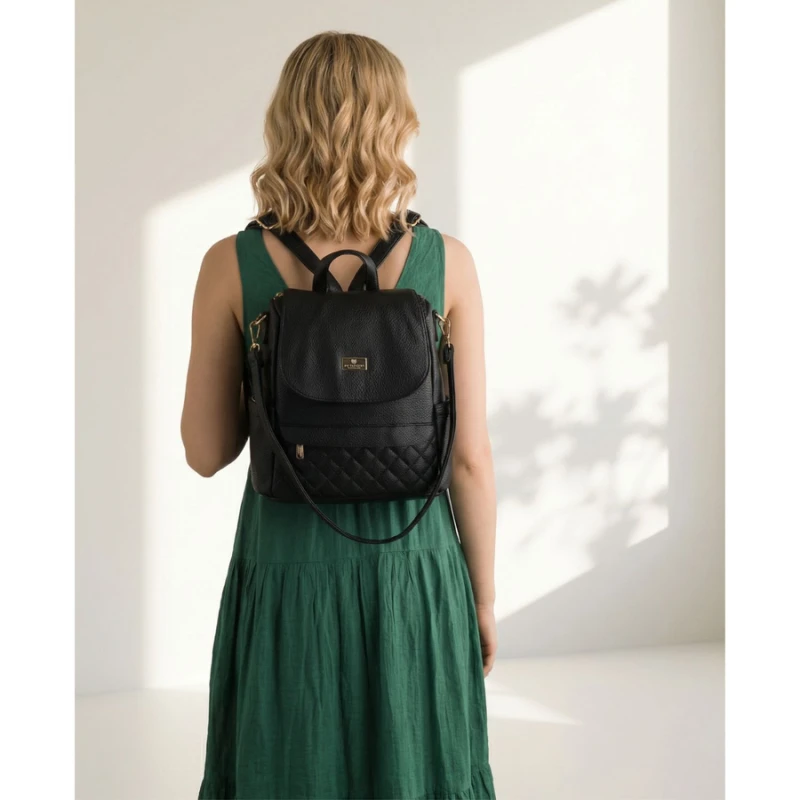 Mały plecak damski czarny ze skóry ekologicznej torebka listonoszka 2w1 miejski - Peterson