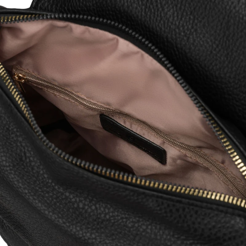 Mały plecak damski czarny ze skóry ekologicznej torebka listonoszka 2w1 miejski - Peterson