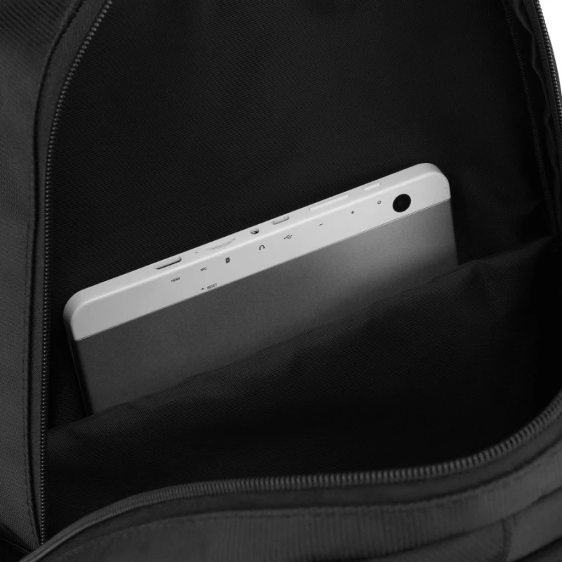 Pojemny plecak podróżny do samolotu wykonany z poliestru w czarnym kolorze - Rovicky