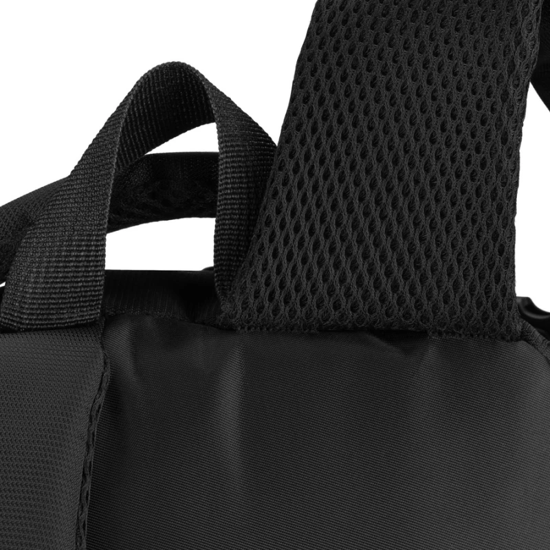 Pojemny plecak podróżny do samolotu wykonany z poliestru w czarnym kolorze - Rovicky