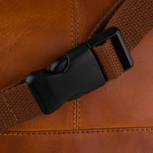 Męska brązowa skórzana nerka na biodra lub przez ramię crossbody modna mała saszetka - Peterson