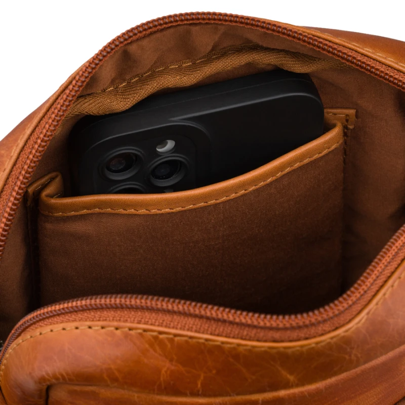 Listonoszka męska brązowa skórzana mała saszetka na ramię - Peterson