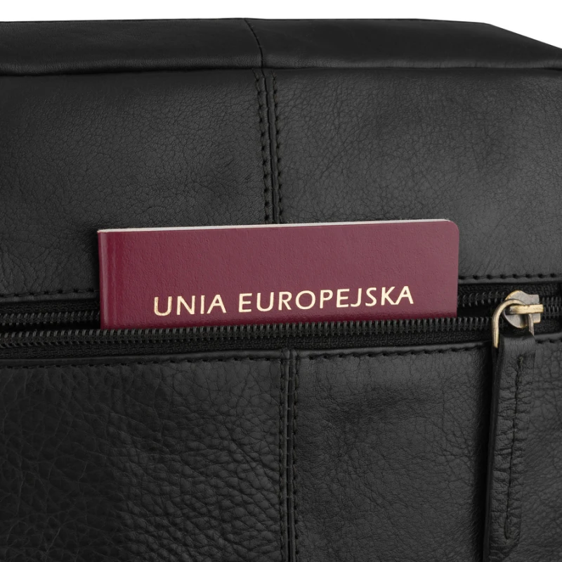 Czarna listonoszka męska ze skóry naturalnej, jednokomorowa - Peterson