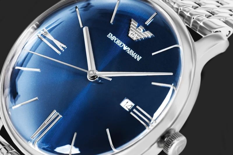 Emporio Armani AR11674 – granatowo-niebieska tarcza sunray