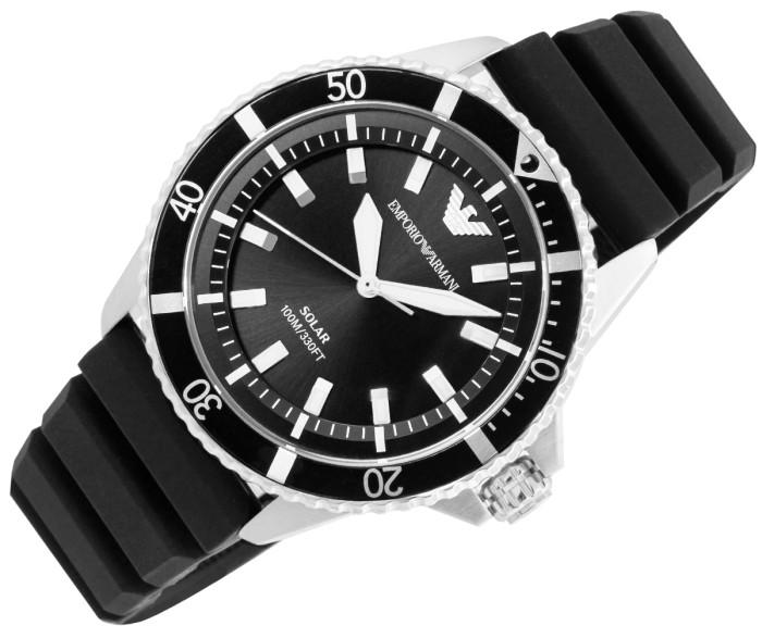 Czarna tarcza zegarka Emporio Armani AR11788 ze srebrnymi indeksami