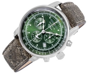 Zielona tarcza zegarka Zeppelin 8680-4 z chronografem i datownikiem