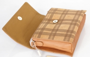 Beżowa Listonoszka David Jones CM 4002